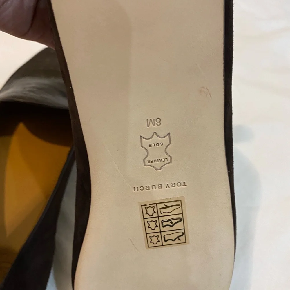 Tory Burch women’s loafer - Picture 6 of 12